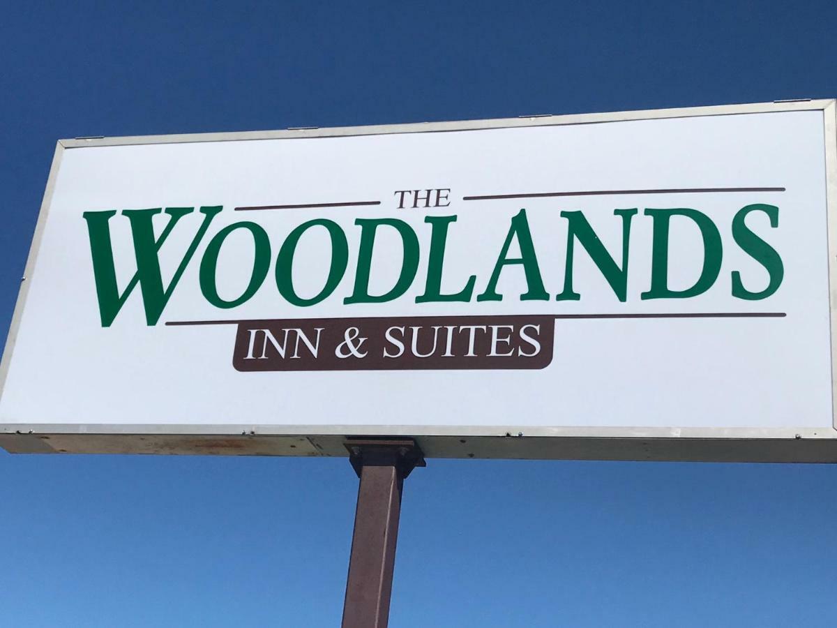 Woodland Inn & Suites Medford Экстерьер фото
